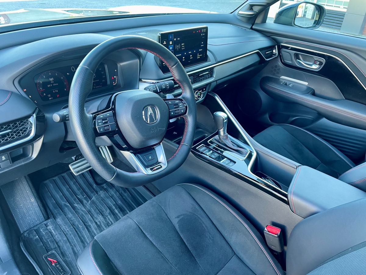 2025 acura adx interior