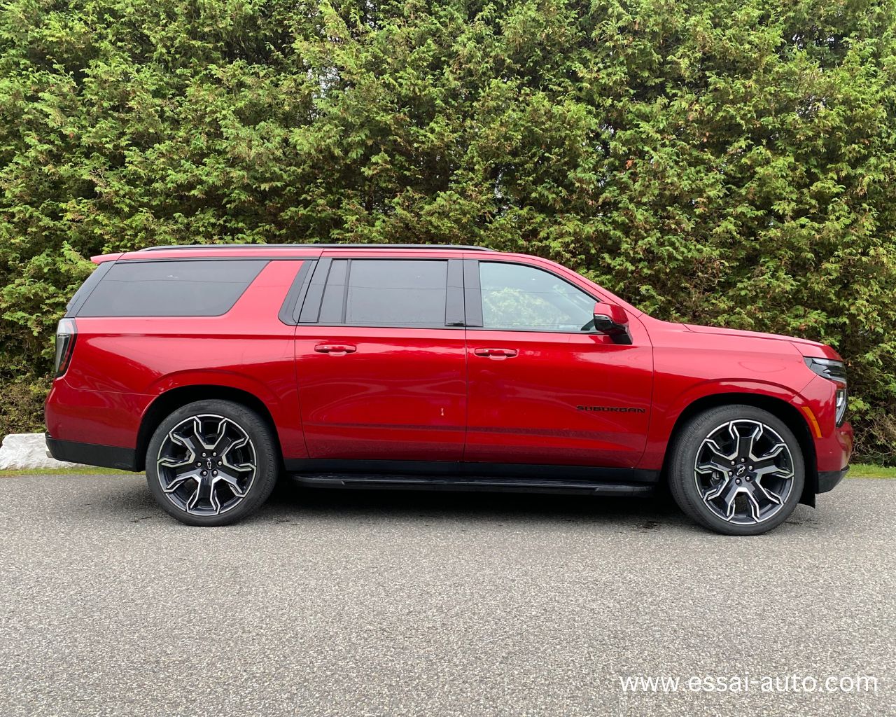 Suburban RST 2025 004