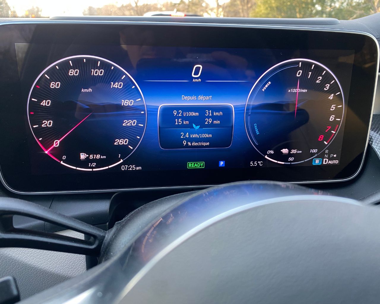 M B GLC350e 2025 0108