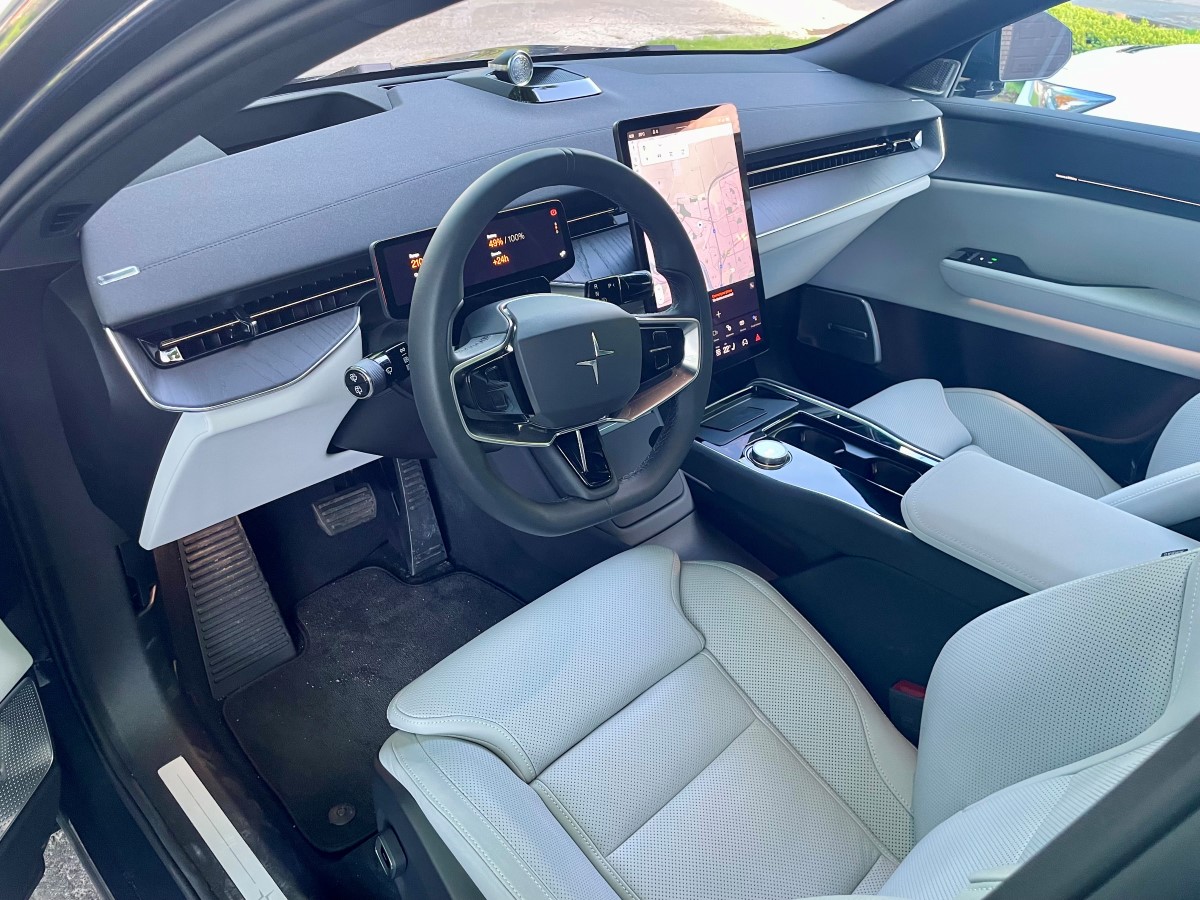 2025 polestar 3 interior