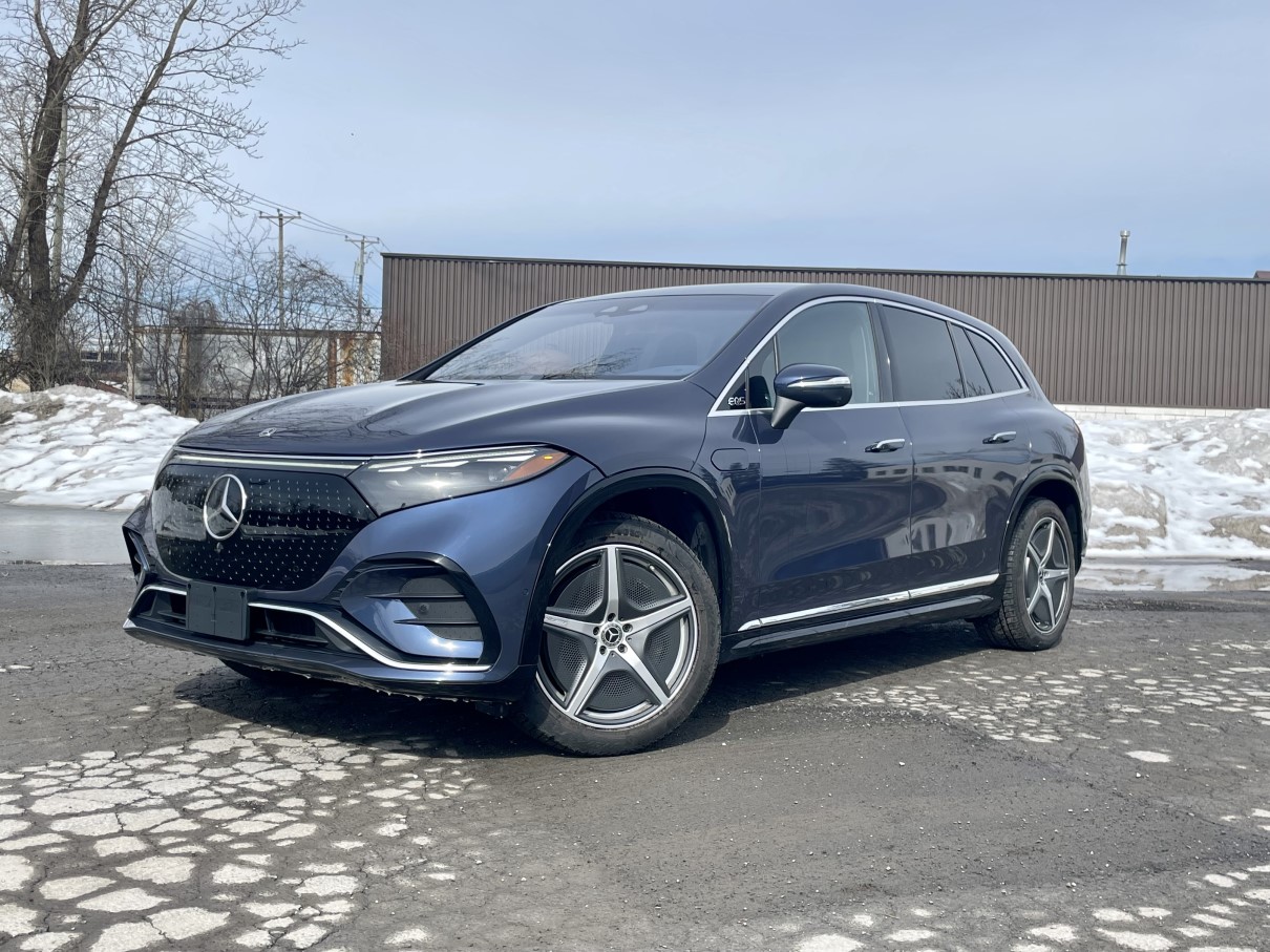 Mercedes-Benz EQS VUS 580 4MATIC 2023